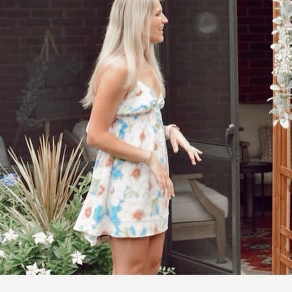 Floral spaghetti strap mini sun dress